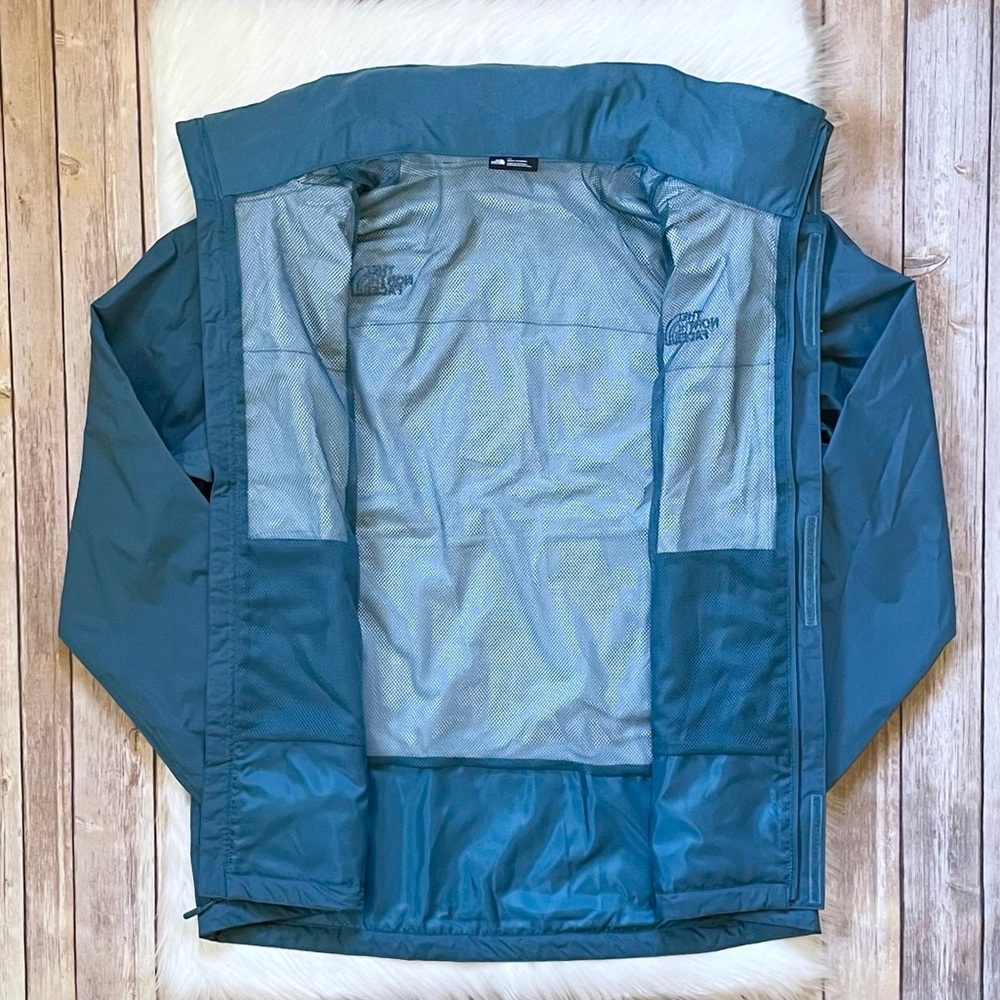 The North Face Men’s Resolve 2 Waterproof Jacket In Mallard Blue - Picture 5 of 9